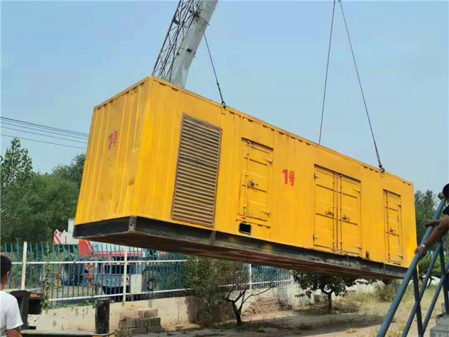 柘城300KW柴油发电机组油耗是多少?